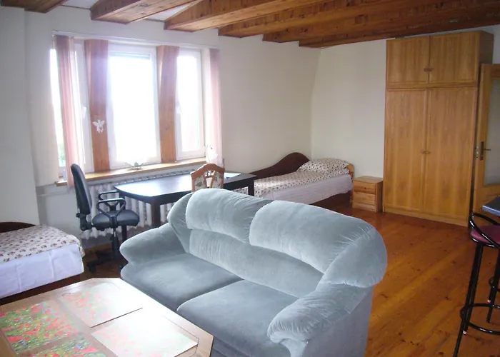 Aparthotel Family 3*