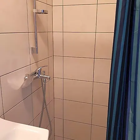 Family Apartamentų viešbutis Kaunas