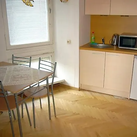 Lägenhetshotell Family